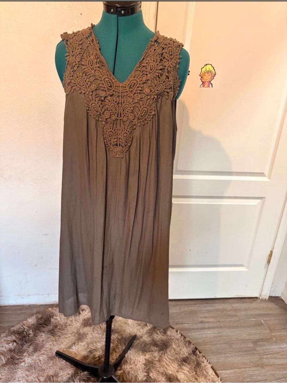 Knox Rose-Sleeveless Crochet Yoke Midi Dress in Olive Brown